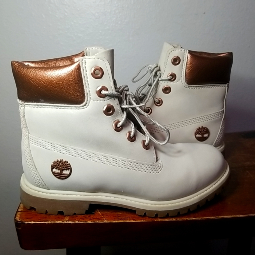 Timberland 6 Nubuck Ankle Boots Metallic Collar Bronze/Stone A1640 Womens 6.5